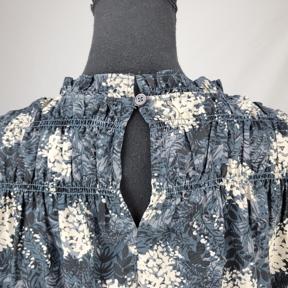 JOIE Smocked High Neck Sleeveless Blue  Multi Print Blouse Size Medium - Picture 4 of 7